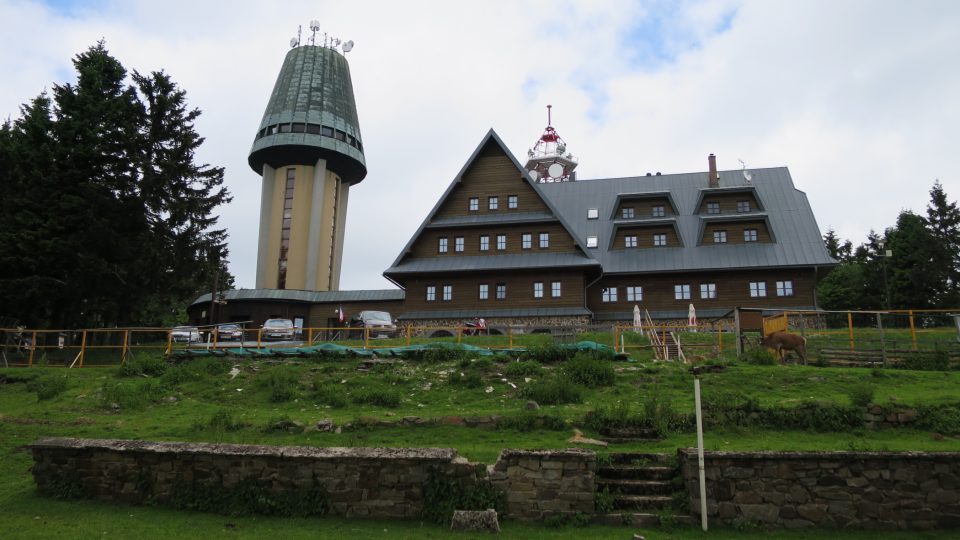 Kramářova chata a rozhledna