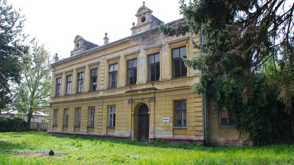 Budova bývalé školy z roku 1902