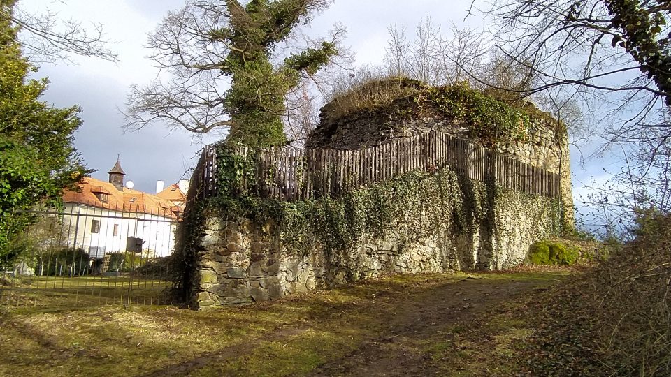 Hrad Roupov na jižním Plzeňsku