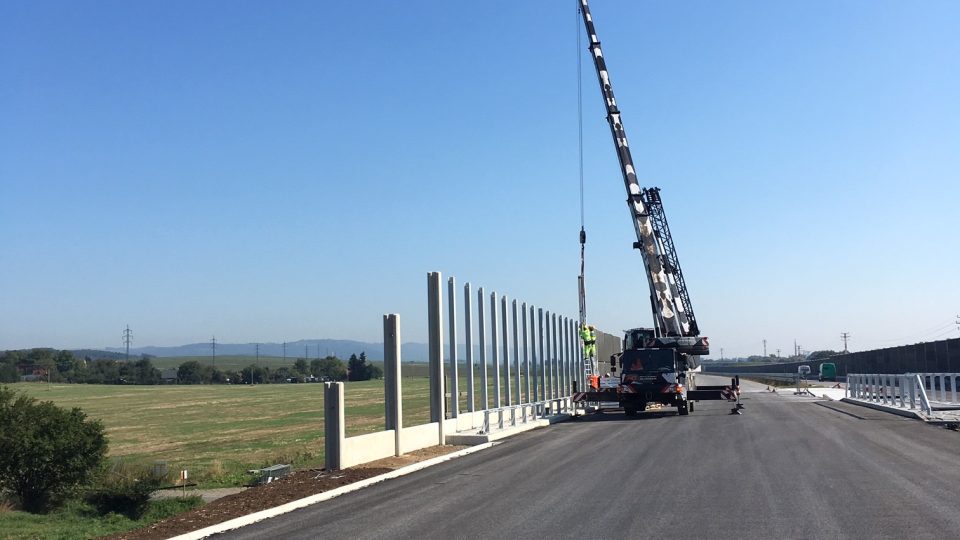 Dokončování dálničního úseku z Přerova do Lipníku nad Bečvou
