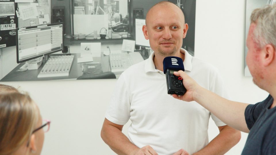 Výherce horského kola Peter Gažo v rozhovoru s redaktorem Alešem Spurným