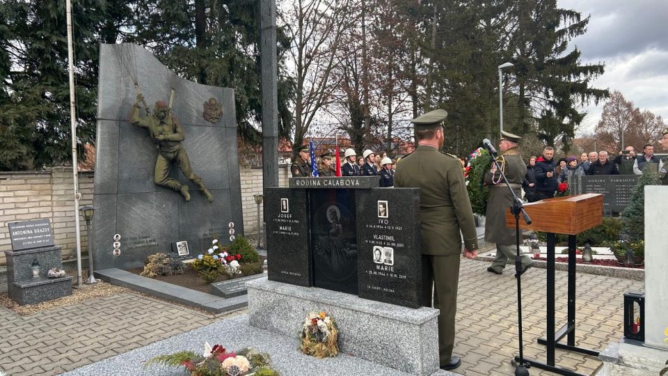 V Troubkách na Přerovsku si připomínají padlé americké letce z roku 1944