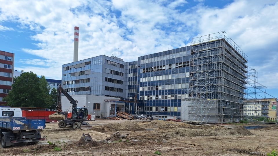 Budova Sigmia na třídě Kosmonautů prochází rekonstrukcí, za necelé dva roky bude sloužit olomoucké pobočce úřadu práce