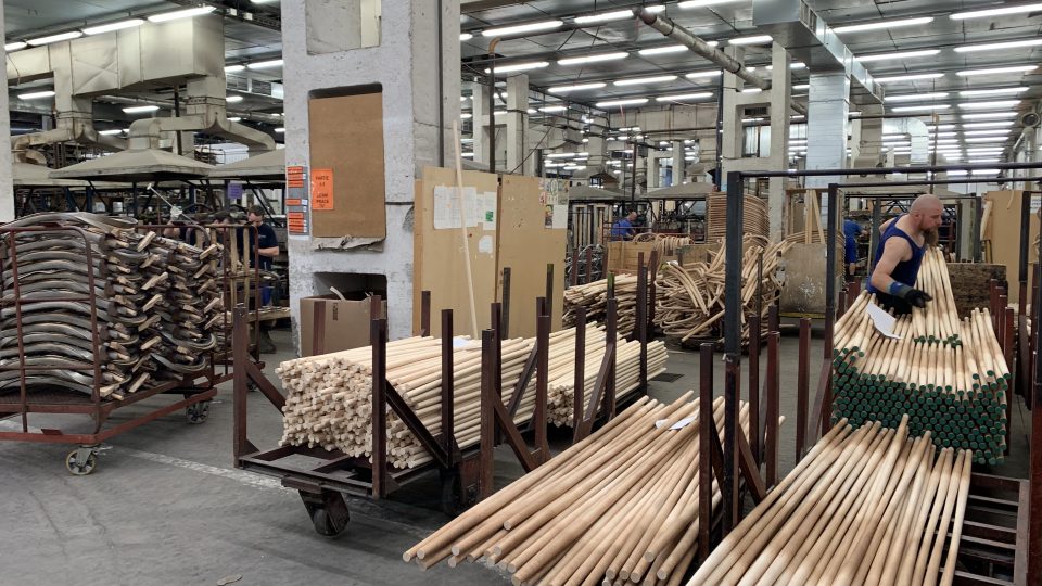 Návštěva továrny na nábytek TON v Bystřici pod Hostýnem