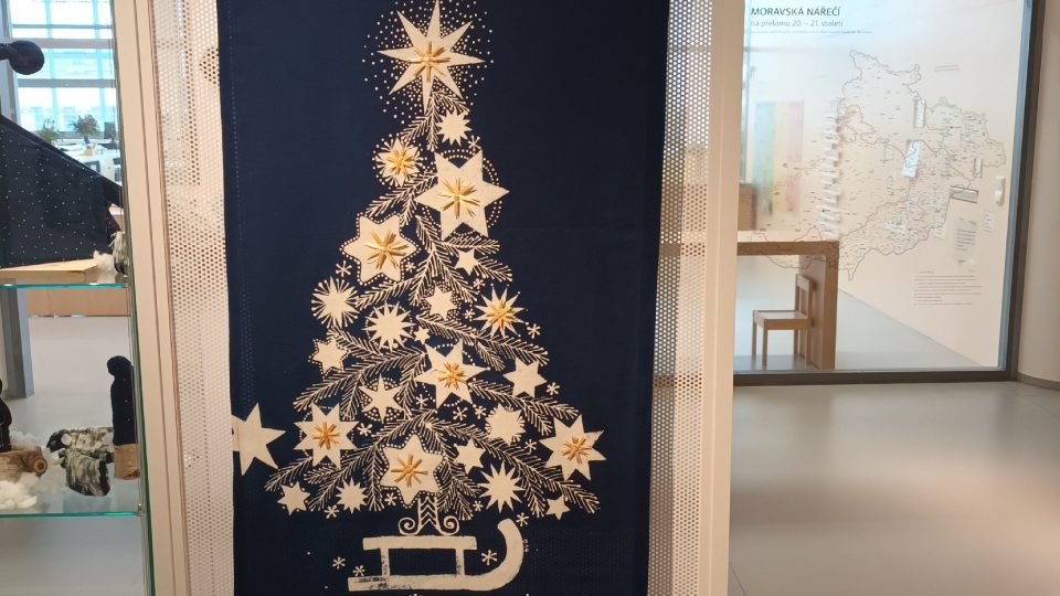 I vánoční stromeček je vyrobený metodou modrotisku