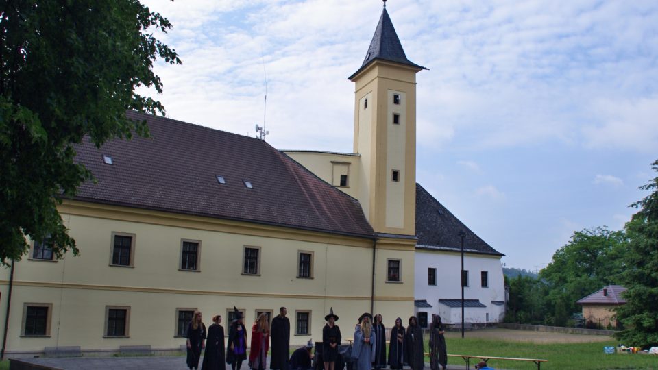 V sobotu dopoledne se zábřežský zámek stal kulisou bradavické čarodějnické akademie