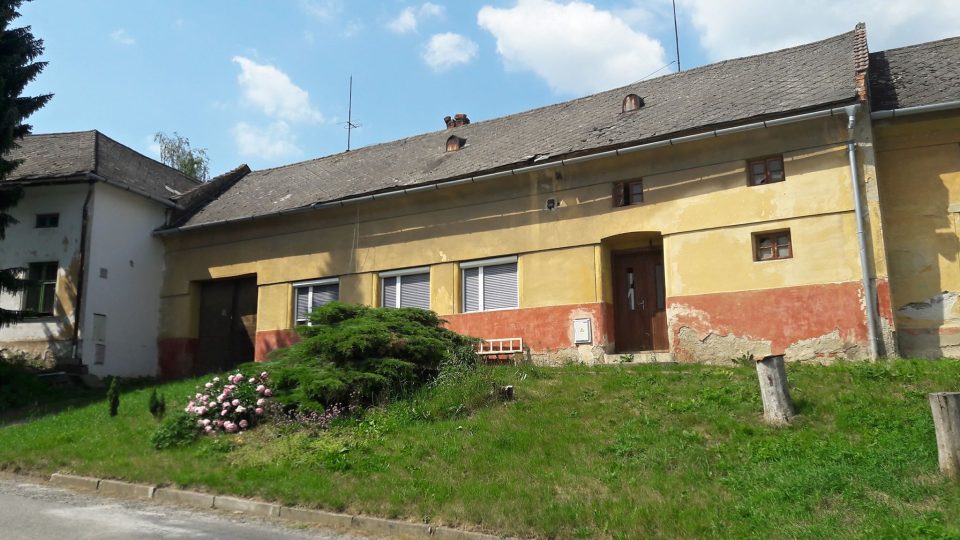 Prostory bývalého útulku v Srbcích