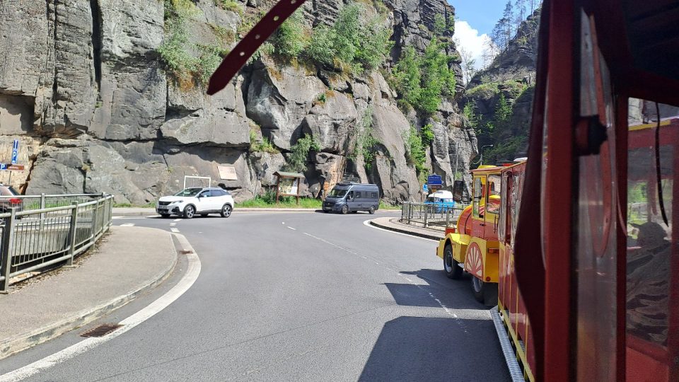 Cestou z Hřenska směr Mezná | foto: Eva Bucharová, Český rozhlas Cestou z Hřenska směr Mezná