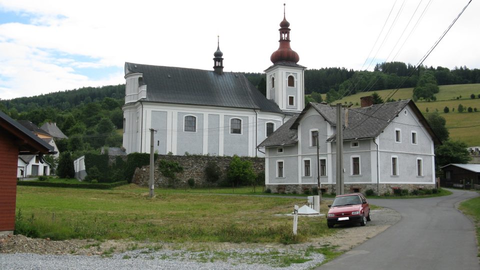 Kostel sv. Petra a Pavla v Bohdíkově