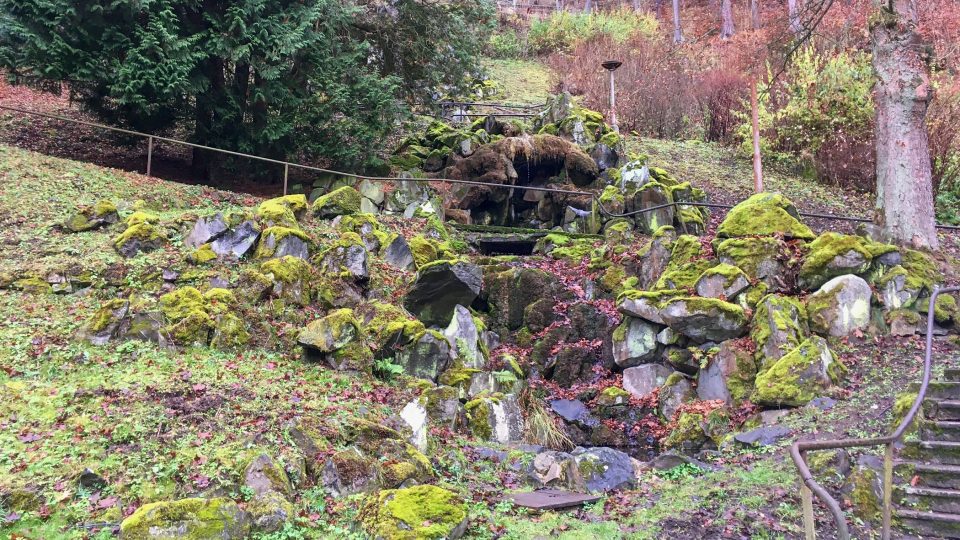 Mattoniho vodopád v Kyselce | foto: Jana Strejčková, Český rozhlas Mattoniho vodopád v Kyselce