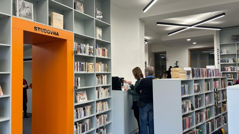 Prostory ve zrekonstruované knihovně v Lipníku nad Bečvou