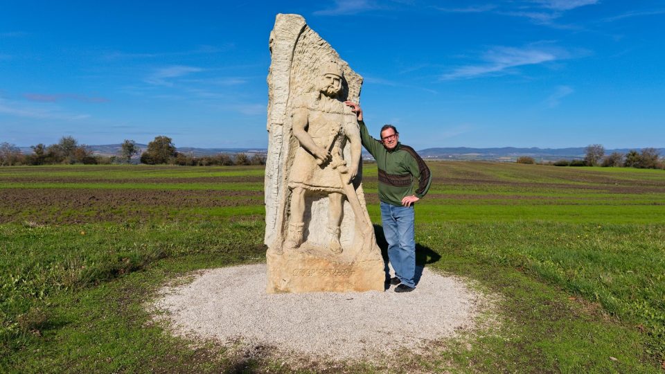 Autor sochy Svatopluka a sv. Dobroslavy Jiří Šťastný z Ratíškovic