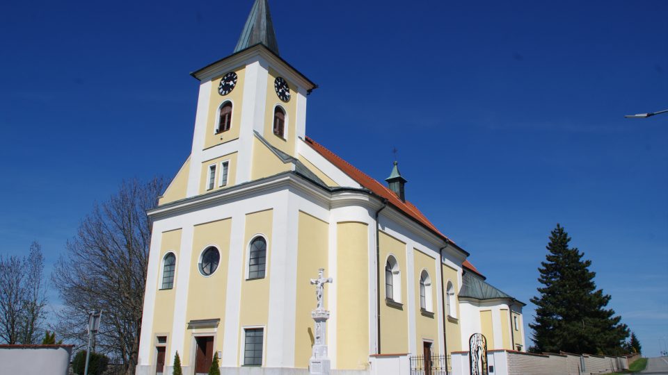 Současná podoba zdejšího kostela pochází z konce 18. století