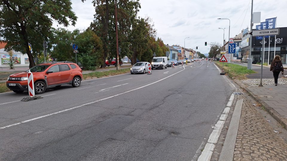 Cesta ze směru Šternberk - Olomouc je průjezdná. Opačným směrem musí jet řidiči po objízdné trase