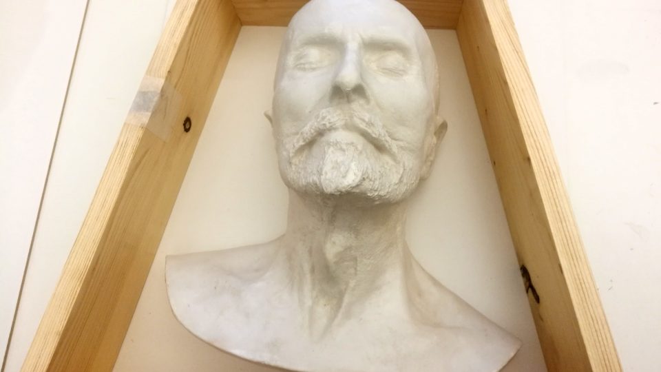 Posmrtná maska prezidenta Masaryka