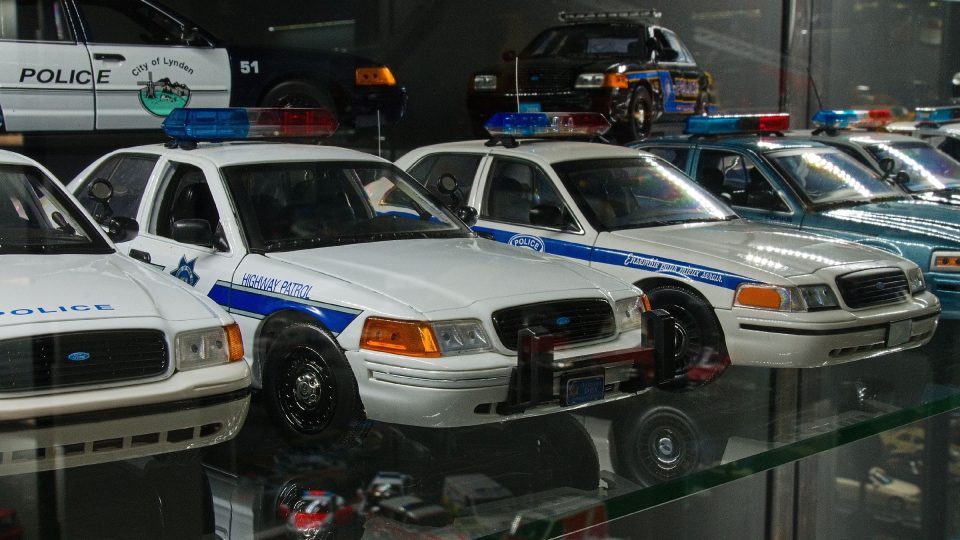 Série policejních vozidel