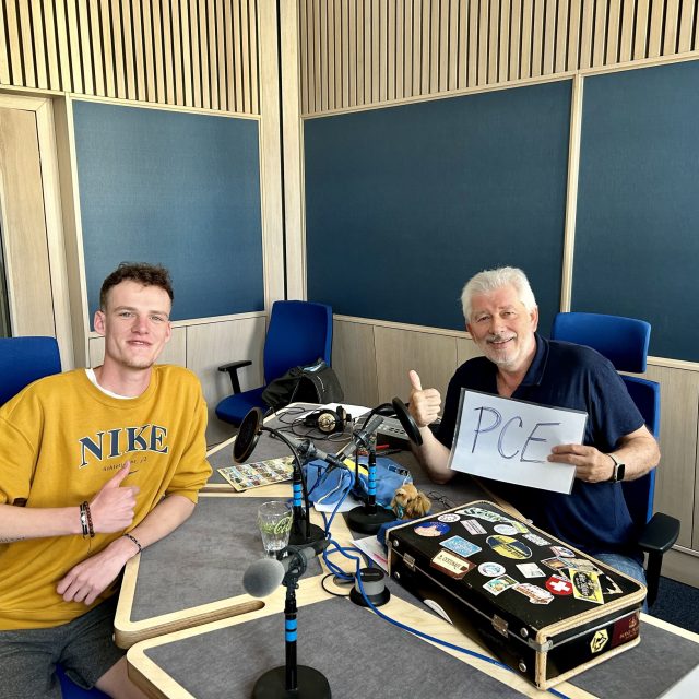 David Semerák a Petr Voldán ve studiu Českého rozhlasu Hradec Králové | foto: Jaroslav Pokorný,  Český rozhlas