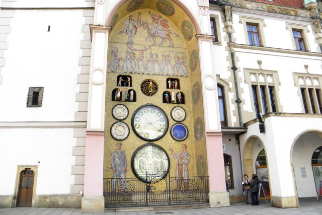 Olomoucká radnice - orloj | foto: Aleš Spurný
