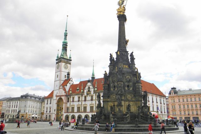 Z maletínského pískovce je i olomoucký sloup Nejsvětější trojice chráněný UNESCO | foto: Miroslav Kobza,  Český rozhlas