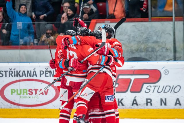 Hokejisté HC Olomouc slaví gól | foto: Daniel Klement/HC Olomouc