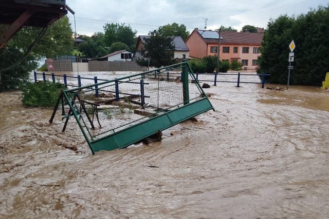 Povodeň v obci Šišma na Přerovsku | foto: HZS Olomouckého kraje