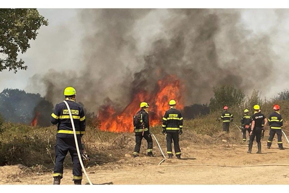 Čeští hasiči pomáhají v Řecku s bojem s požáry | foto: Hasičský záchranný sbor České republiky
